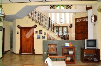 Dijual Rumah Nyaman Dan Asri di Istana Regency 1